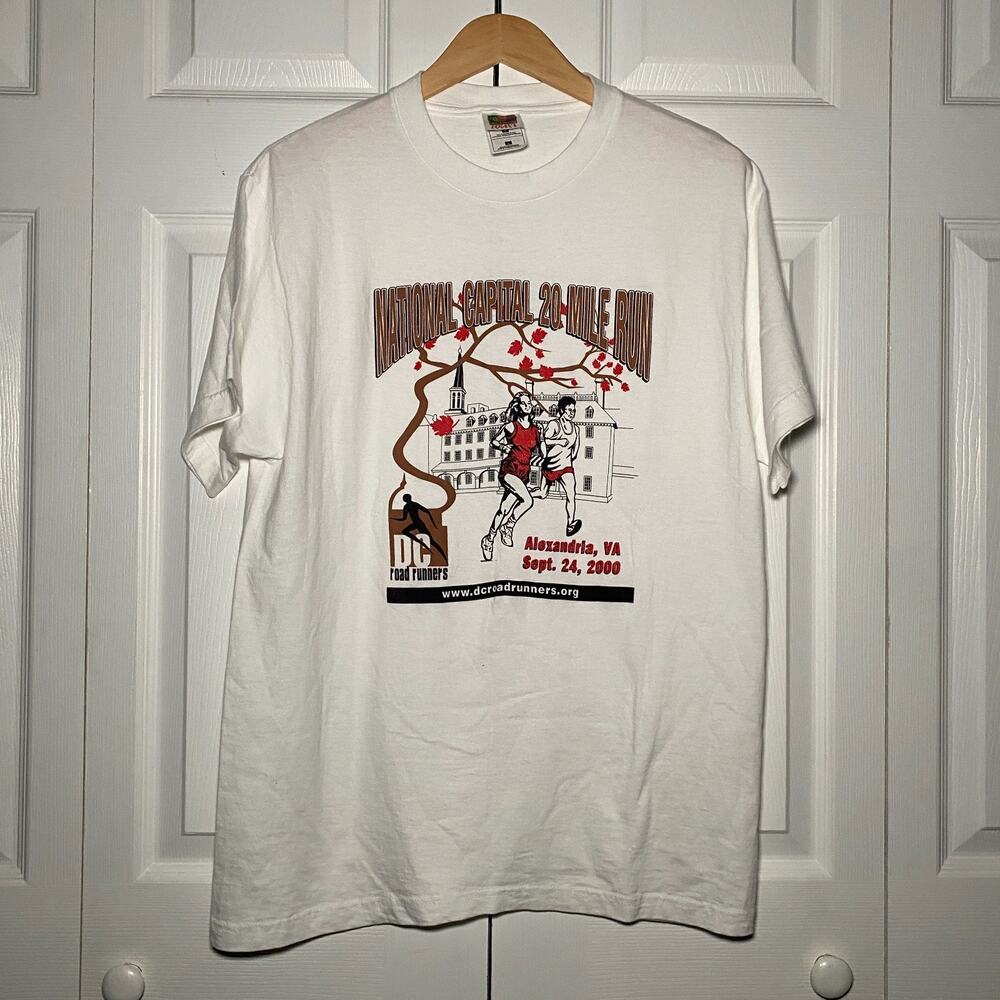 Vintage 2000 National Capital 20 Mile Run Shirt White Fruit of the Loom L Y2K